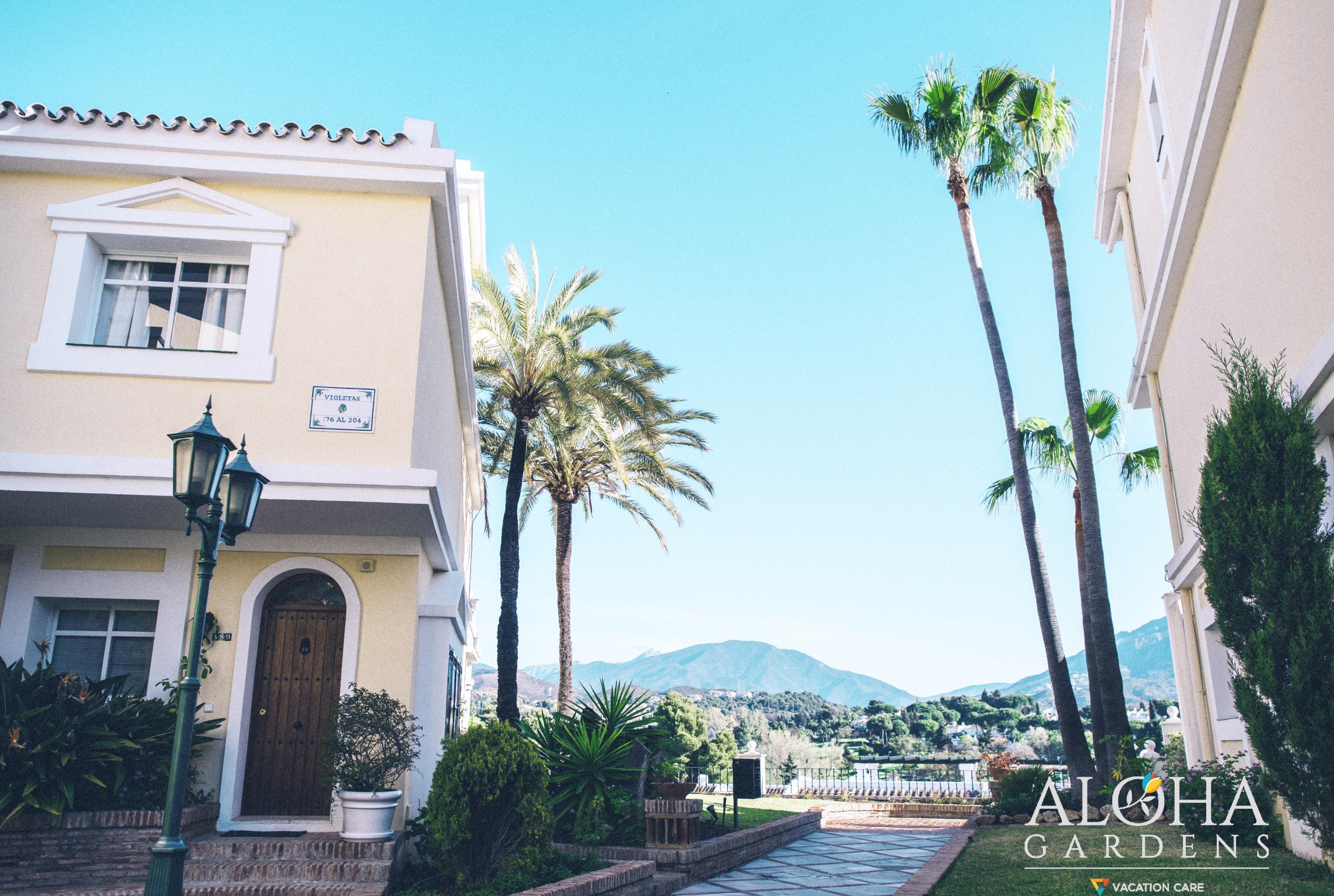 Aloha Gardens By Vacation Care Apartment *